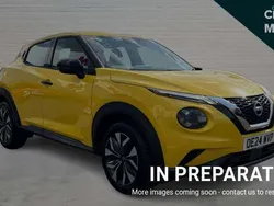 Yellow Used 2024 Nissan Juke Acenta Premium SUV | £18,620 (Fair price)