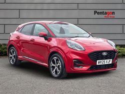 Red Used 2025 Ford Puma ST-Line SUV | £20,995 (Fair price)