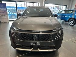 Grey New 2025 Peugeot 5008 Allure MPV | £35,495 (Fair price)