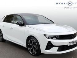 Blue Used 2025 Vauxhall Astra Ultimate Hatchback | £23,995 (Expensive)