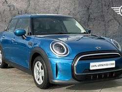 Blue Used 2021 Mini Cooper Classic Hatchback | £15,749 (Fair price)