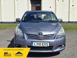 Blue Used 2010 Toyota Verso Multidrive S MPV | £4,295 (Fair price)