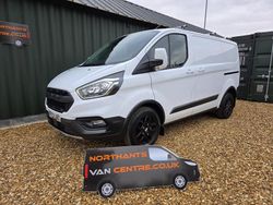 White Used 2022 Ford Transit Custom Van | £15,750 (Fair price)