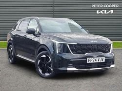 Black Used 2025 Kia Sorento SUV | £45,491 (A bit pricey)