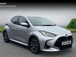 Silver Used 2022 Toyota Yaris Hybrid Design Hatchback | £16,265 (Fair price)