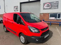 Red Used 2017 Ford Transit Custom | £6,245 (Super price)