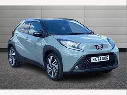Tarragon with black Used 2025 Toyota Aygo Hatchback | £15,250 (Fair price)