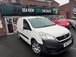 White Used 2017 Peugeot Partner MPV | £5,595 (Fair price)
