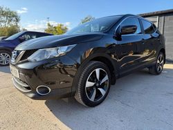 Black Used 2017 Nissan Qashqai N-Connecta SUV | £12,300 (Good price)
