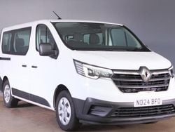 White Used 2024 Renault Trafic Business Van | £20,833 (Expensive)