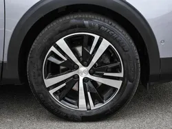 Grey Used 2024 Peugeot 3008 GT SUV | £20,396 (Fair price)