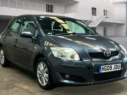 Grey Used 2009 Toyota Auris Hatchback | £4,990 (Fair price)