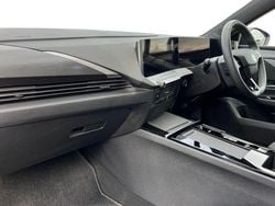 Blue Used 2023 Vauxhall Astra Ultimate Hatchback | £15,995 (Good price)