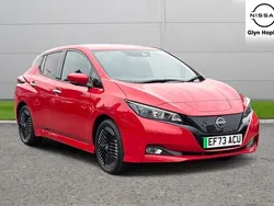 Pearl black Used 2023 Nissan Leaf Acenta Hatchback | £13,105 (Fair price)