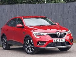 Red Used 2022 Renault Arkana Iconic SUV | £15,698 (Fair price)
