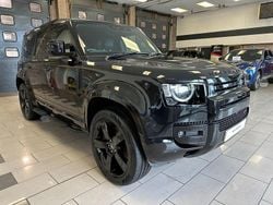 Black Used 2022 Land Rover Defender SE Dynamic SUV | £55,990 (A bit pricey)