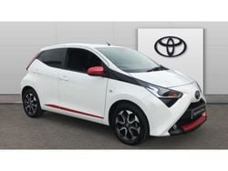 White flash (solid paint) Used 2020 Toyota Aygo Trend Hatchback | £9,190 (Fair price)