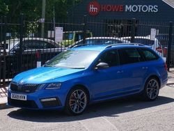 Blue Used 2019 Skoda Octavia vRS Estate | £15,440 (Good price)