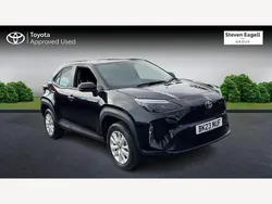 Black Used 2023 Toyota Yaris Hybrid Hatchback | £19,551 (A bit pricey)