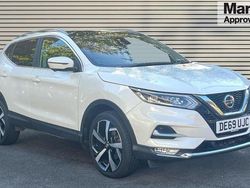 White Used 2019 Nissan Qashqai Tekna SUV | £15,590 (Fair price)