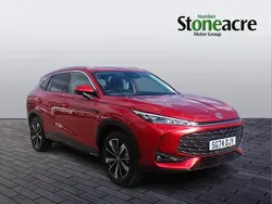 Red Used 2025 MG HS SE SUV | £20,995