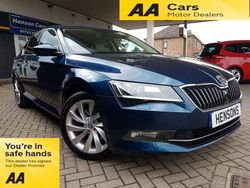 Blue Used 2015 Skoda Superb SE L Executive Hatchback | £10,995 (Fair price)