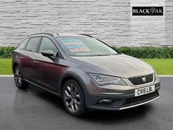 Grey Used 2015 Seat Leon SE Technology Estate | £8,995 (A bit pricey)