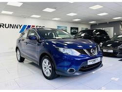 Blue Used 2015 Nissan Qashqai Acenta SUV | £9,700 (Good price)