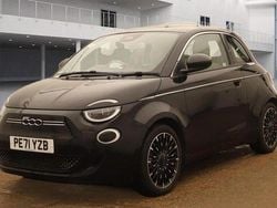 Black Used 2021 Fiat 500e La Prima Hatchback | £16,495 (Fair price)