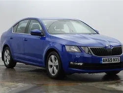 Blue Used 2019 Skoda Octavia SE Technology Hatchback | £11,495 (Fair price)