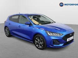 Blue Used 2022 Ford Focus ST-Line Hatchback | £14,099 (Fair price)