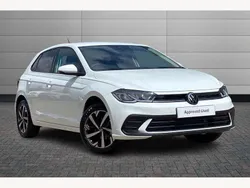 Pure white Used 2025 VW Polo Match Hatchback | £20,795 (Fair price)