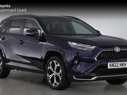 Blue/black Used 2022 Toyota RAV4 Hybrid SUV | £29,985 (Expensive)