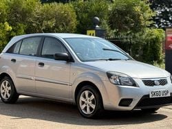 Used 2010 Kia Rio | £990 (Good price)