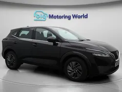Black Used 2023 Nissan Qashqai Acenta Premium SUV | £17,100 (Good price)