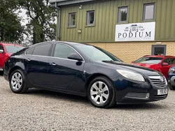 Black Used 2011 Vauxhall Insignia Hatchback | £990 (Fair price)