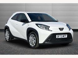 White Used 2023 Toyota Aygo PURE Hatchback | £12,499 (Fair price)