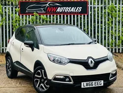Cream/black Used 2017 Renault Captur Dynamique SUV | £4,970 (Good price)