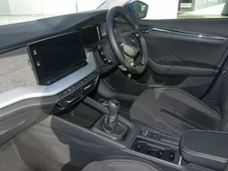 Race blue Used 2020 Skoda Octavia SE Estate | £16,995 (Expensive)