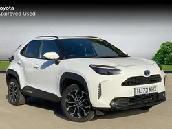 White Used 2023 Toyota Yaris Cross Design SUV | £20,960 (Fair price)