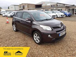 Mauve/purple Used 2009 Toyota Urban Cruiser SUV | £2,495 (Fair price)