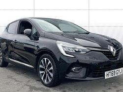 Black Used 2019 Renault Clio IV Iconic Hatchback | £8,524 (Fair price)