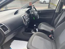 Blue Used 2013 Hyundai i20 Active Hatchback | £5,999 (Expensive)