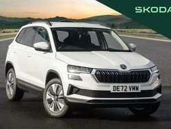 Moon white metallic Used 2022 Skoda Karoq SE Drive SUV | £16,995 (Fair price)