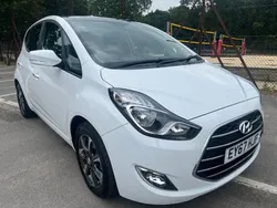 White Used 2017 Hyundai ix20 Premium MPV | £10,795 (Fair price)