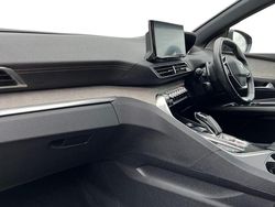 Red Used 2022 Peugeot 3008 Premium SUV | £19,790