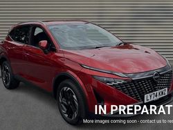 Fuji sunset red Used 2024 Nissan Qashqai N-Connecta SUV | £21,528 (Fair price)