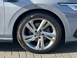Used 2024 VW Golf VIII R-line Hatchback | £20,999 (Good price)
