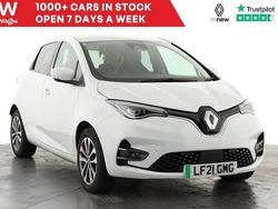 Solid glacier white Used 2021 Renault Rapid GT-Line Hatchback | £10,699 (Fair price)