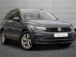 Grey Used 2022 VW Tiguan Life SUV | £21,050 (Fair price)